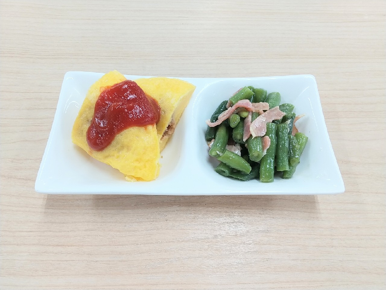 朝食