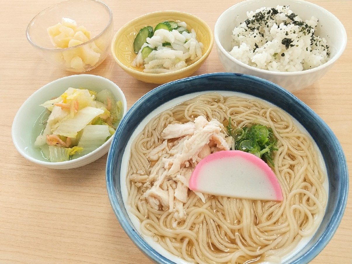 昼食