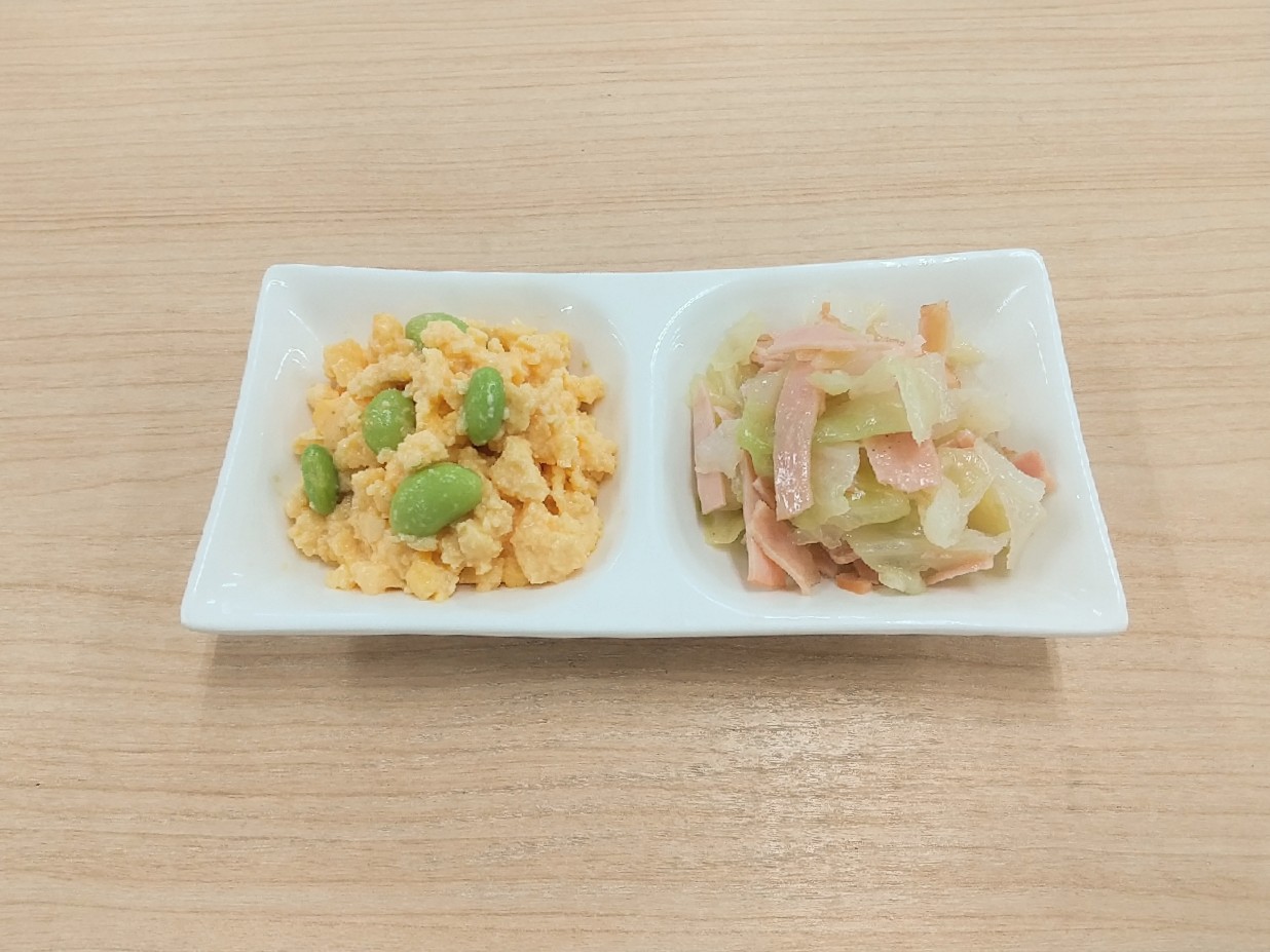 朝食