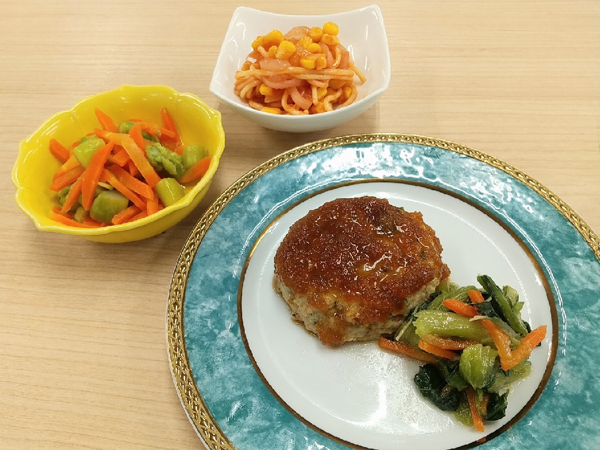 昼食