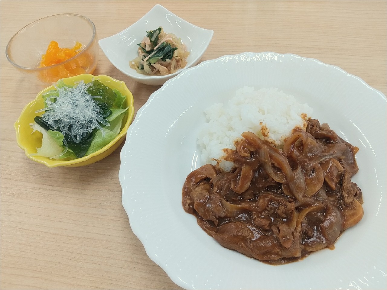 昼食