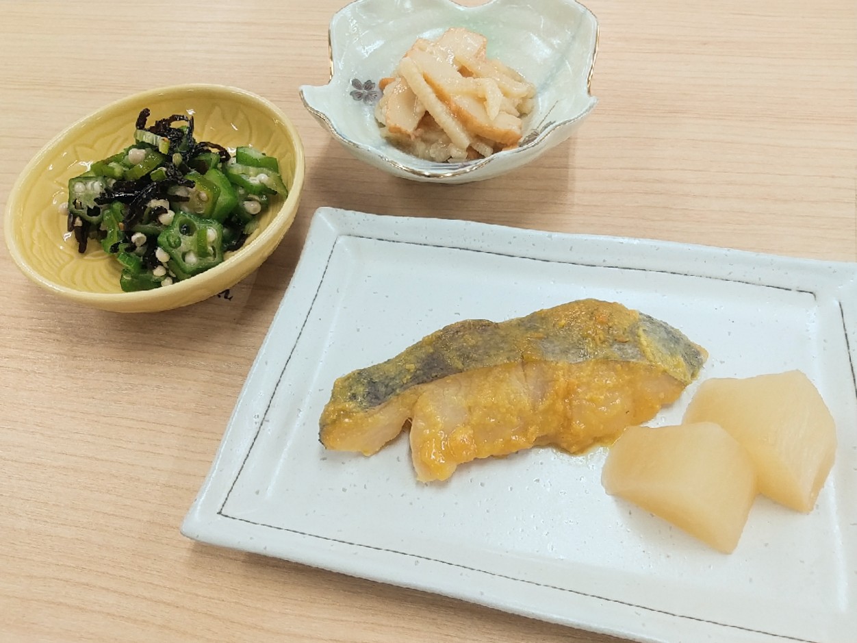 昼食
