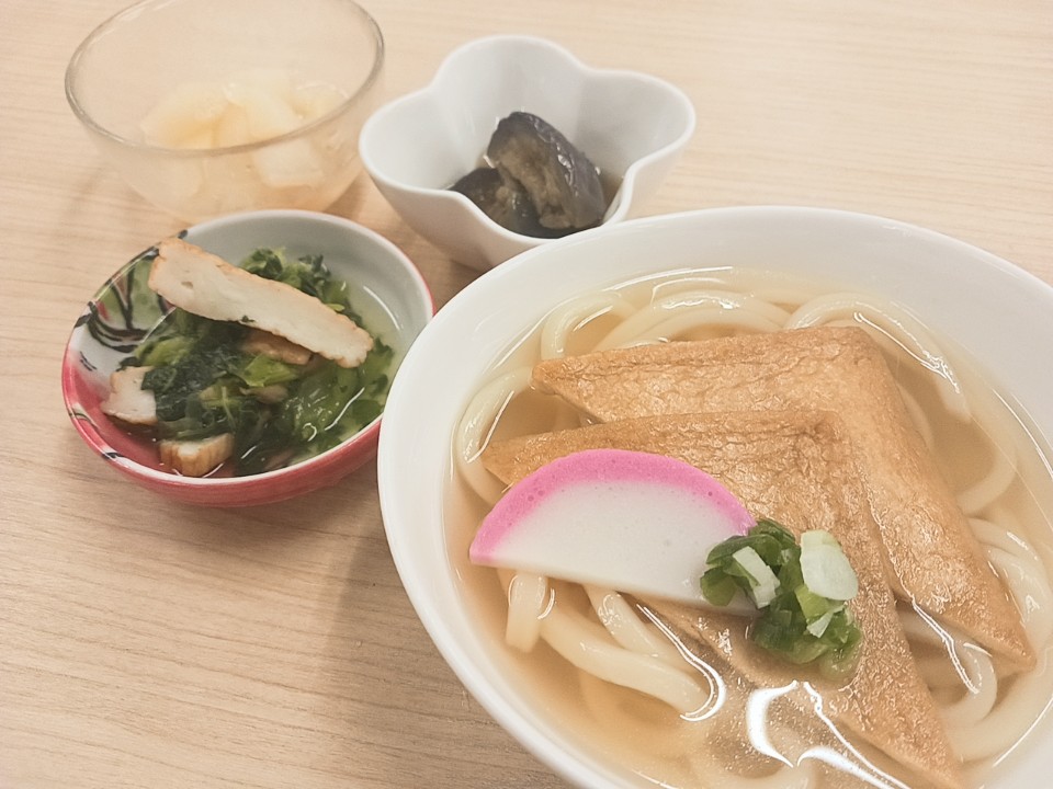昼食