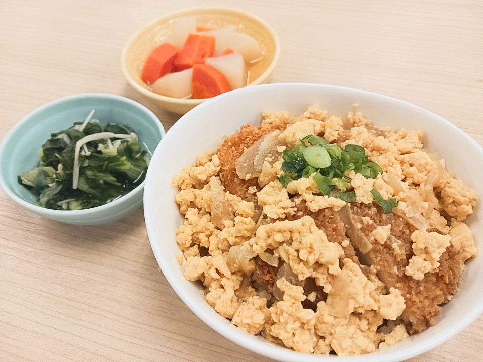 昼食