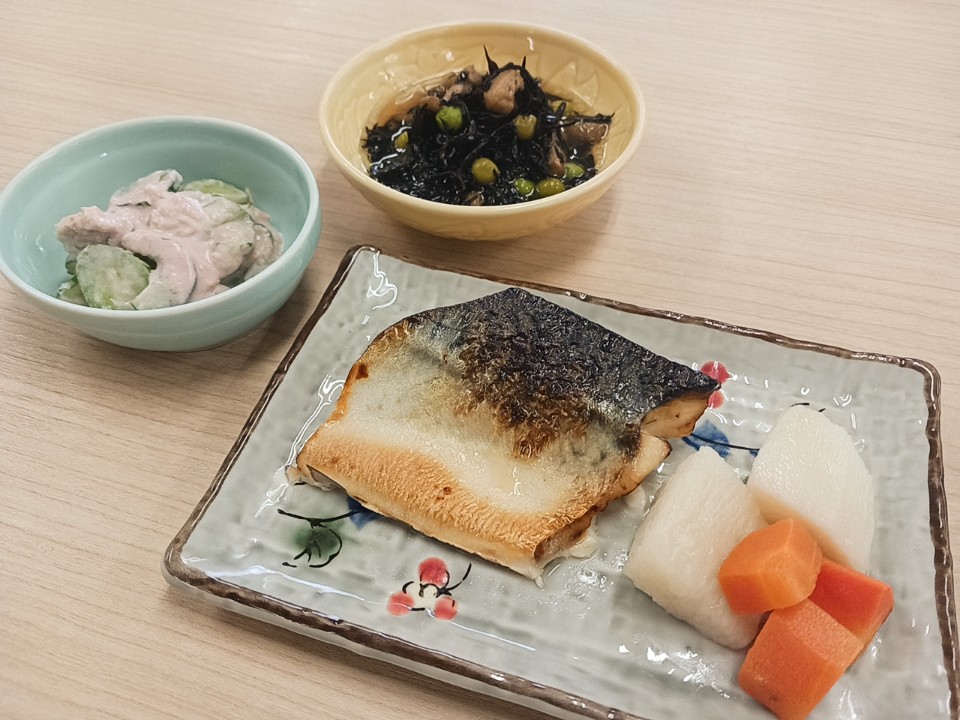 昼食