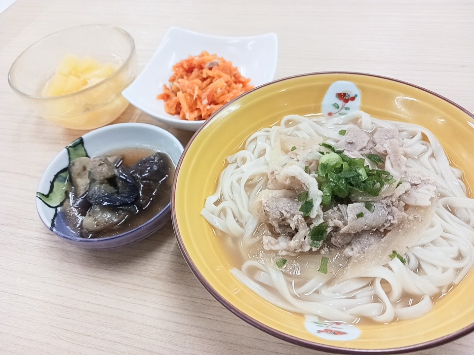 昼食