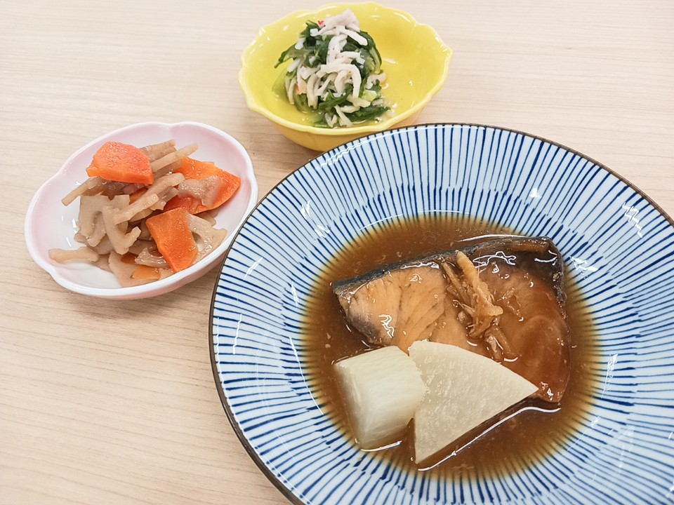 昼食