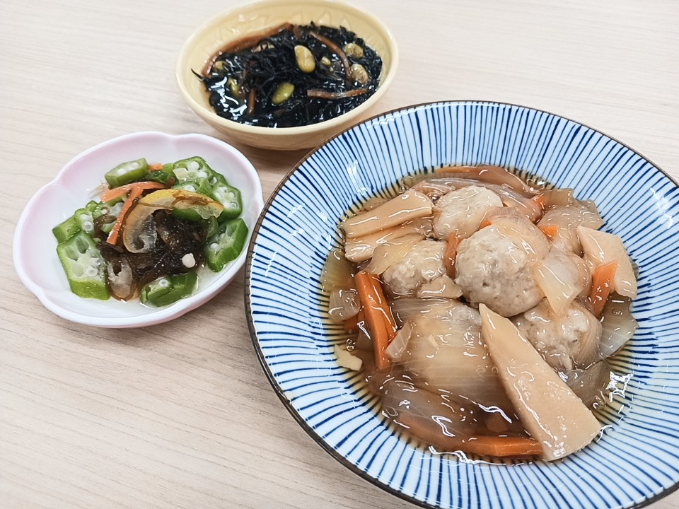 昼食