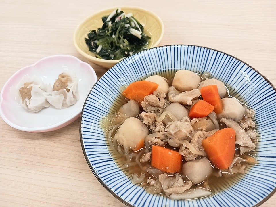 昼食