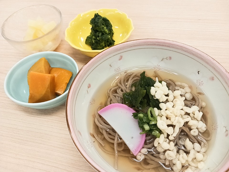 昼食